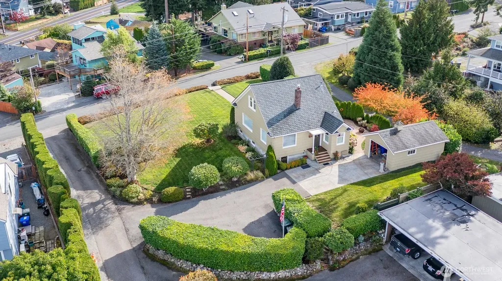 4436 Seahurst Everett WA 98203