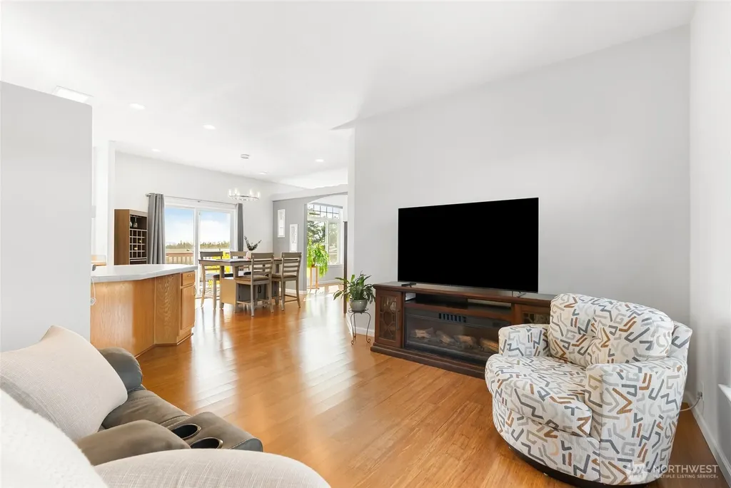 5511 Hillvue Road Blaine WA 98230