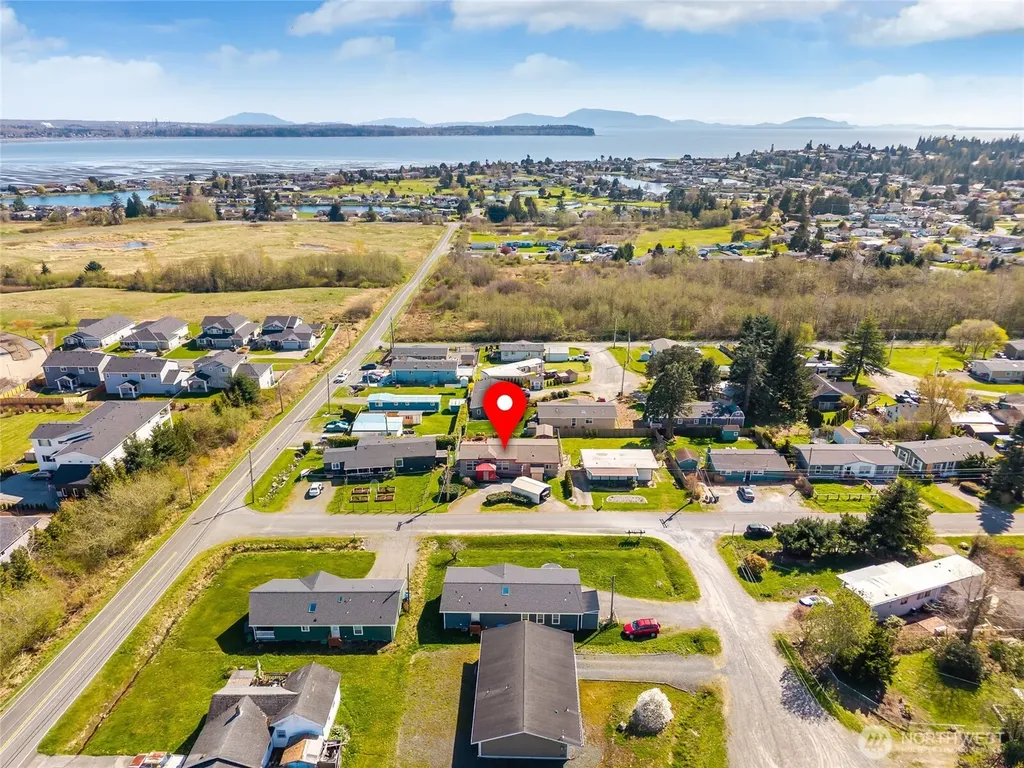 5511 Hillvue Road Blaine WA 98230