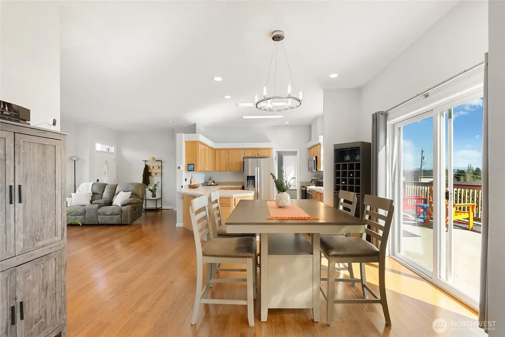 5511 Hillvue Road Blaine WA 98230