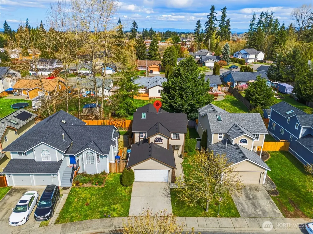 8913 1st Place SE Lake Stevens WA 98258