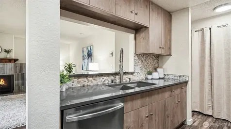 830 Kirkland Way Kirkland WA 98033