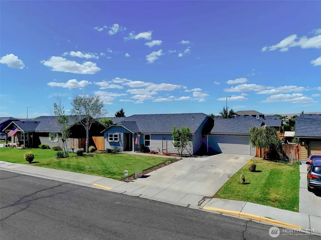 407 S Street SW Quincy WA 98848