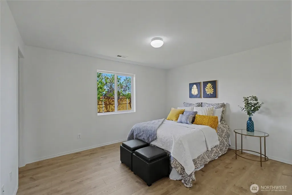 407 S Street SW Quincy WA 98848