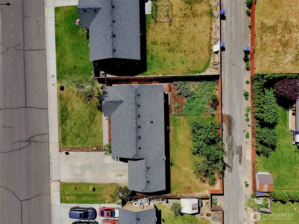 407 S Street SW Quincy WA 98848