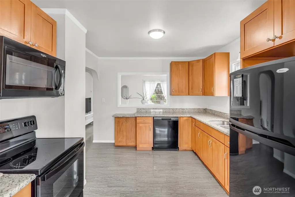 411 7th Street SE Auburn WA 98002
