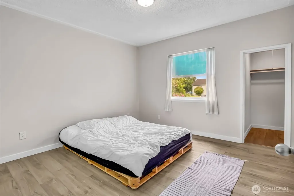 411 7th Street SE Auburn WA 98002