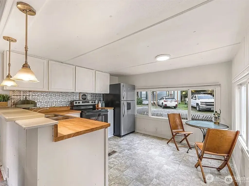 316 W Lake Samish Drive Bellingham WA 98229
