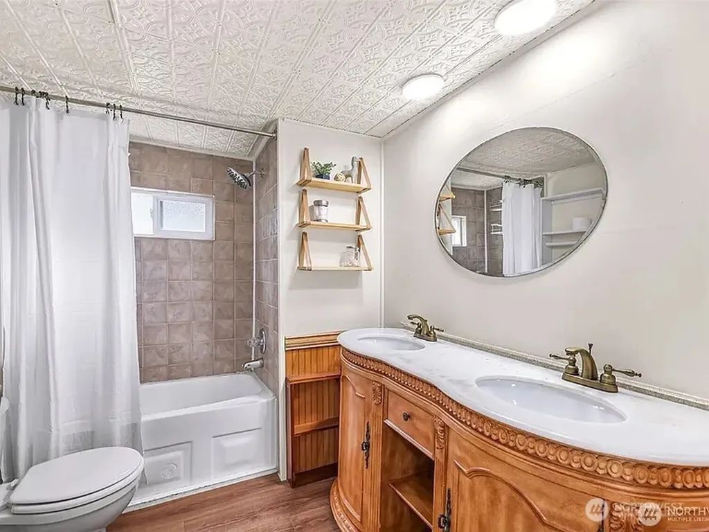 316 W Lake Samish Drive Bellingham WA 98229