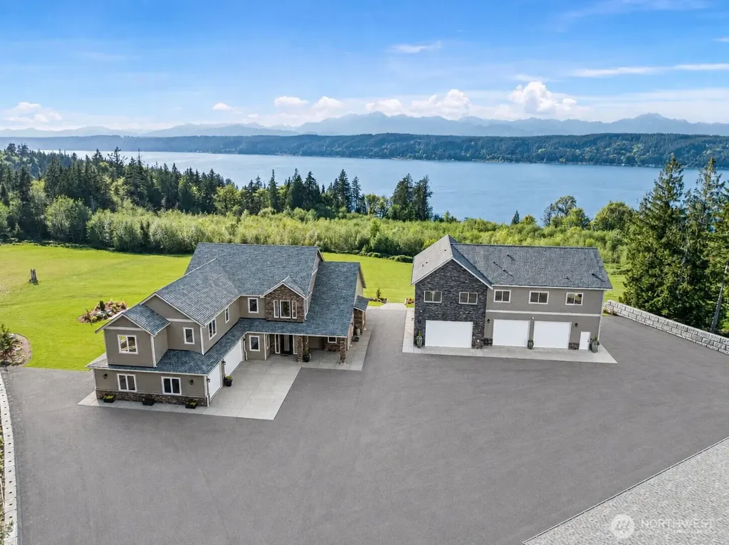 151 E Windy Ridge Lane Belfair WA 98528