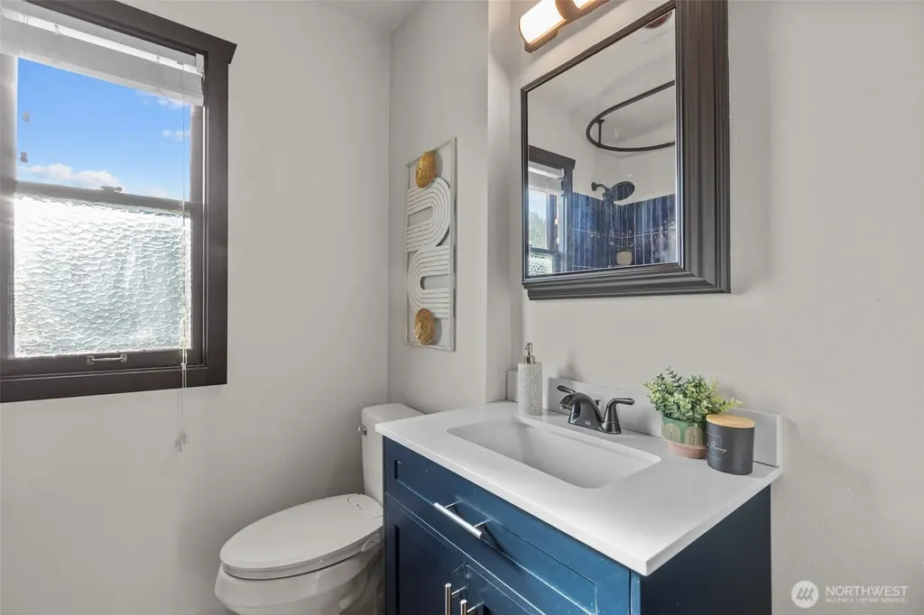 4219 S Mead Street Seattle WA 98118