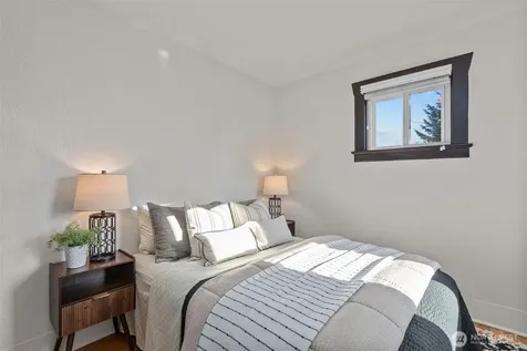 4219 S Mead Street Seattle WA 98118
