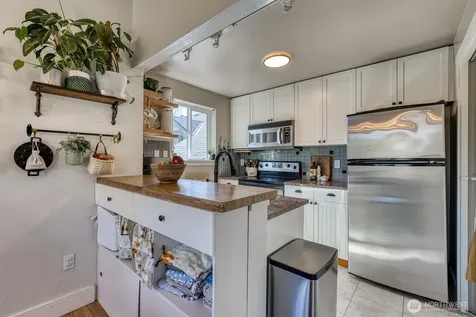 3008 N Narrows Drive Tacoma WA 98407