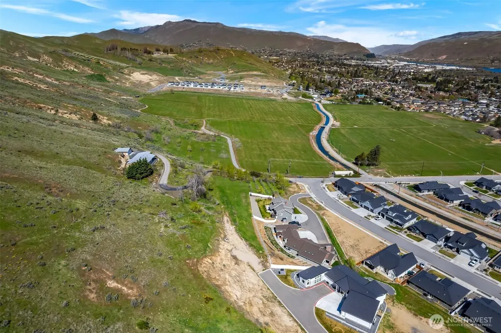 935 Silas Lane Wenatchee WA 98801