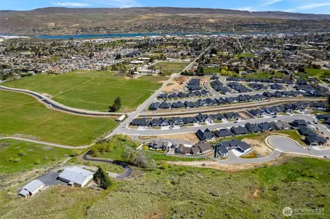 935 Silas Lane Wenatchee WA 98801