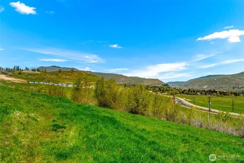 935 Silas Lane Wenatchee WA 98801