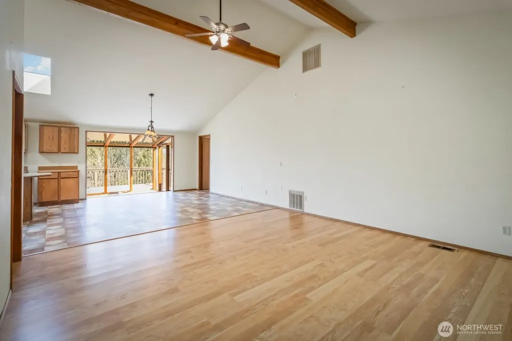 207 Tillicum Drive Chehalis WA 98532