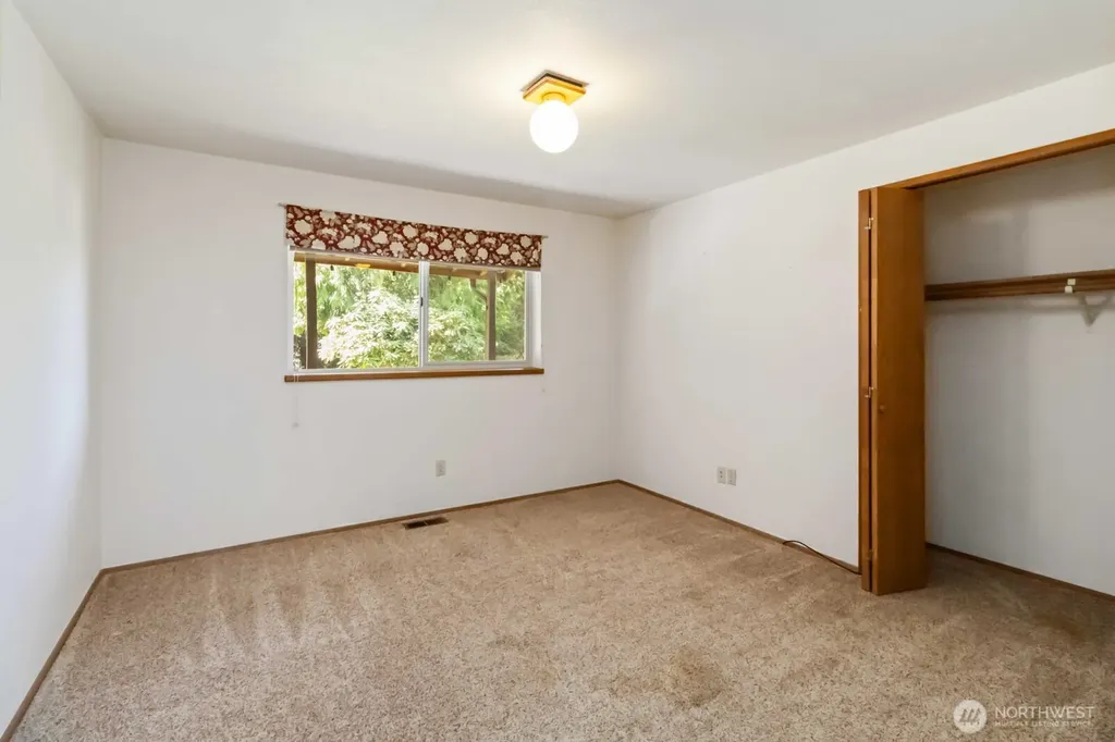 207 Tillicum Drive Chehalis WA 98532