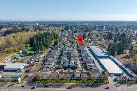 11236 3rd Avenue E Tacoma WA 98445