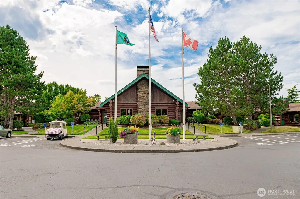 4751 Birch Bay Lynden Road Blaine WA 98230