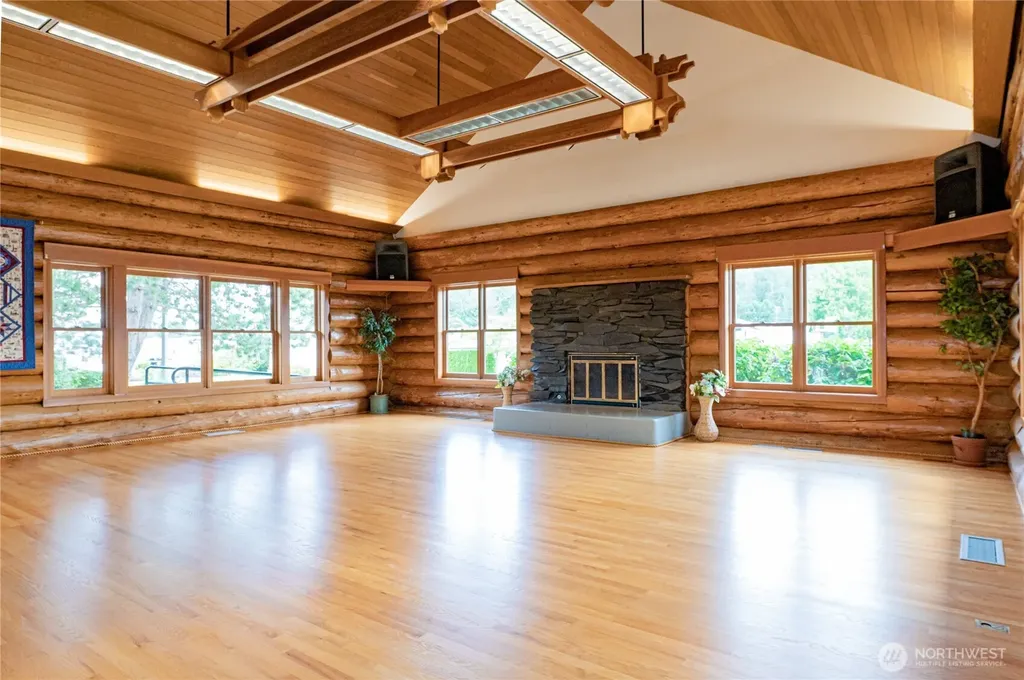 4751 Birch Bay Lynden Road Blaine WA 98230