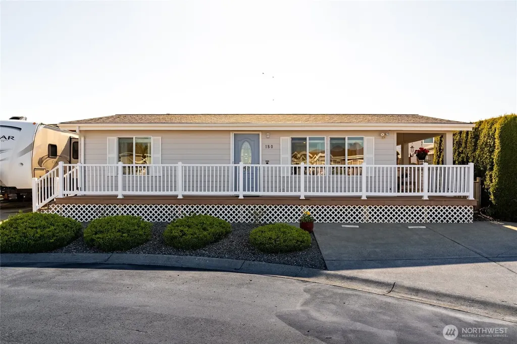 4751 Birch Bay Lynden Road Blaine WA 98230