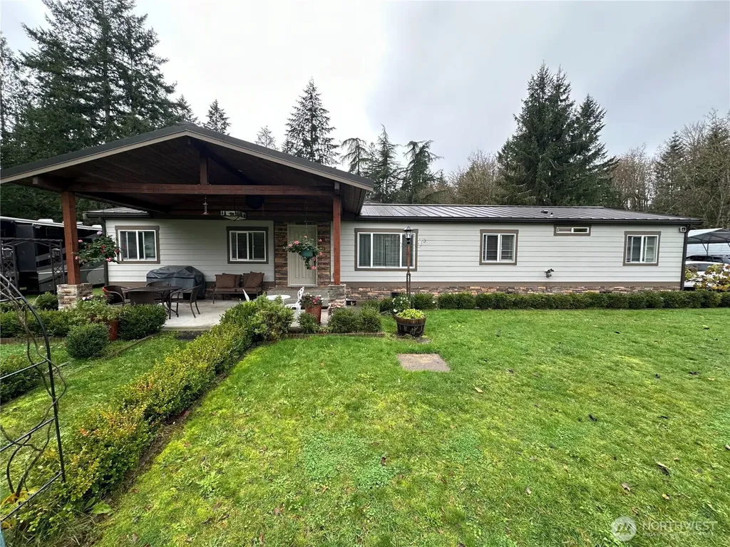 31305 SE 202nd Avenue Kent WA 98042
