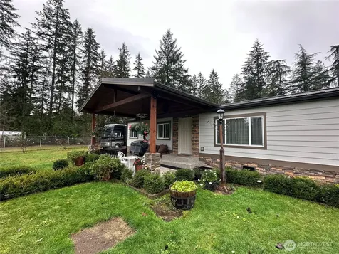 31305 SE 202nd Avenue Kent WA 98042