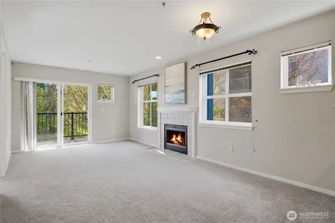12345 Roosevelt Way NE Seattle WA 98125