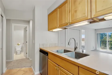 12345 Roosevelt Way NE Seattle WA 98125