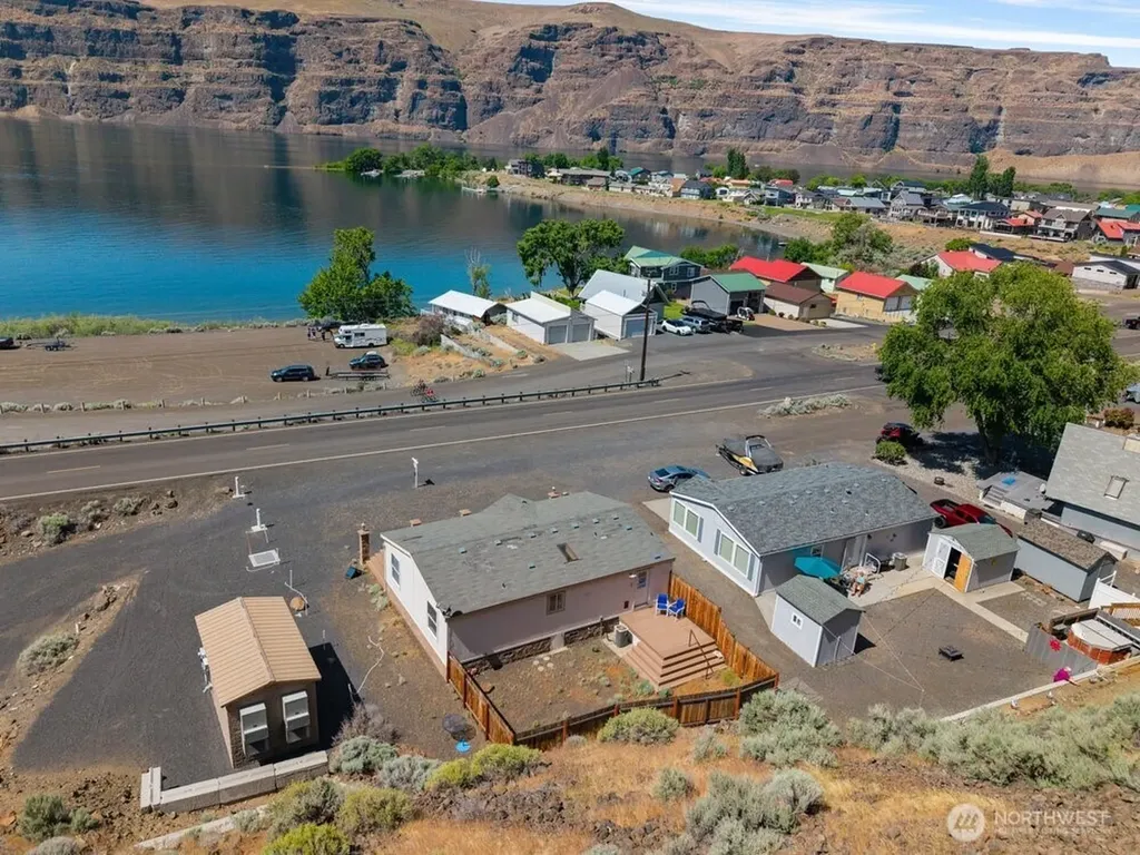 1198 N Section Place Quincy WA 98848