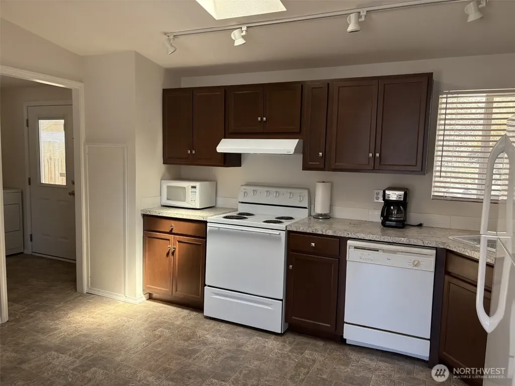 1198 N Section Place Quincy WA 98848