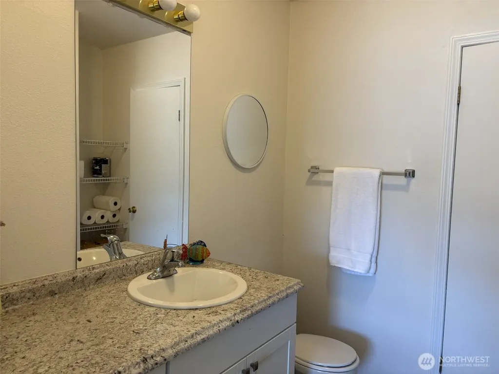 1198 N Section Place Quincy WA 98848