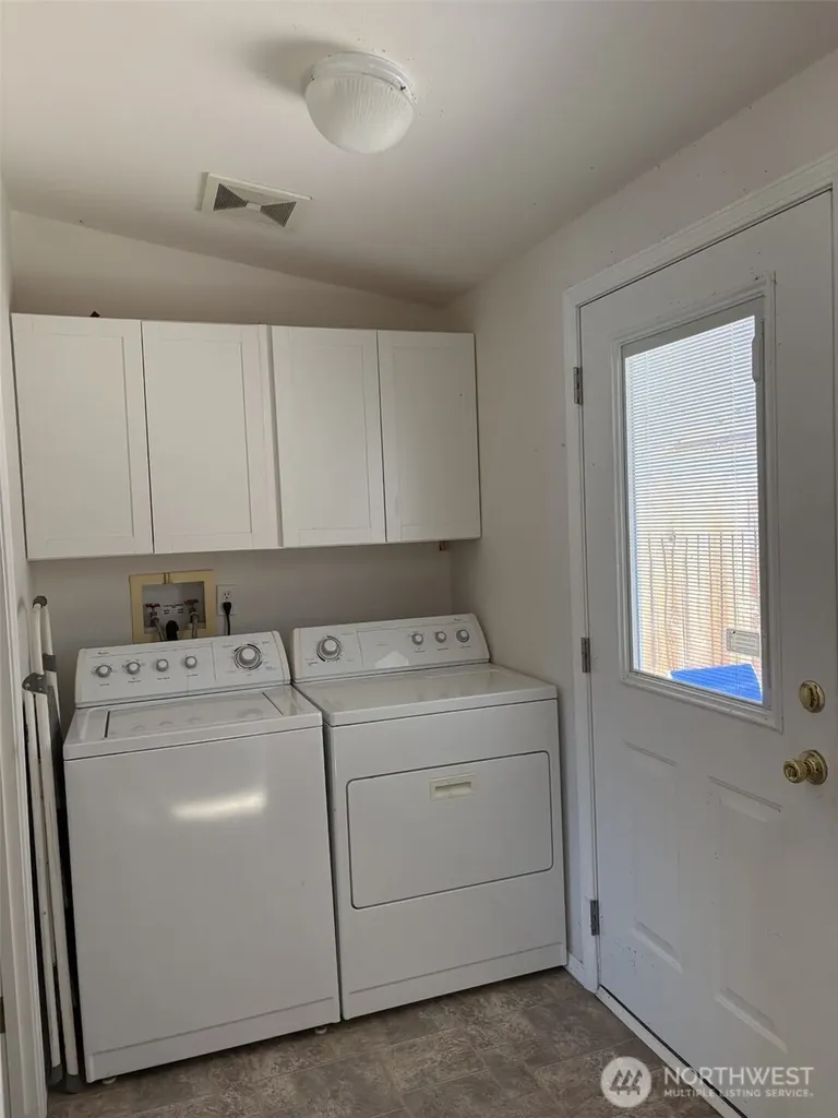 1198 N Section Place Quincy WA 98848