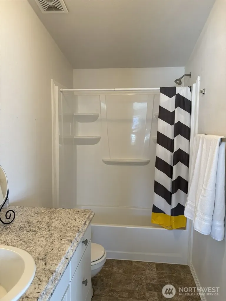 1198 N Section Place Quincy WA 98848