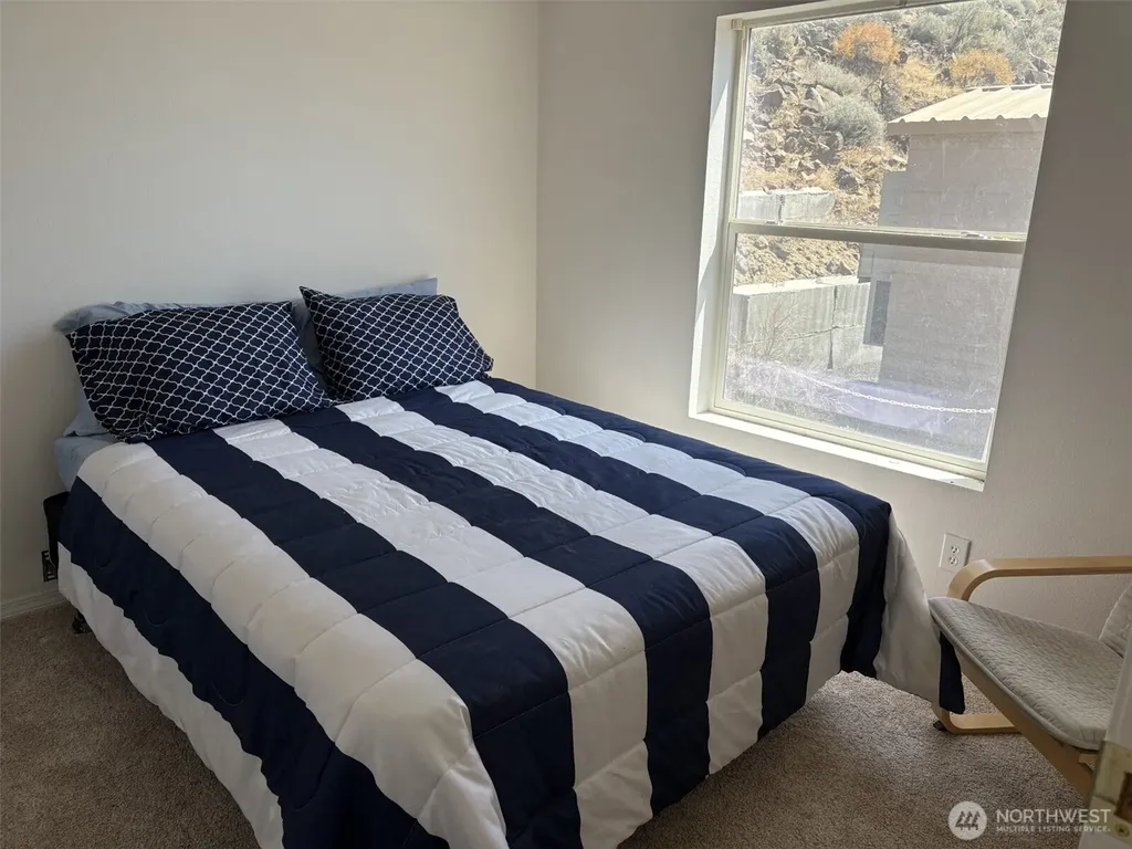 1198 N Section Place Quincy WA 98848