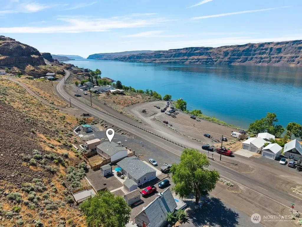 1198 N Section Place Quincy WA 98848