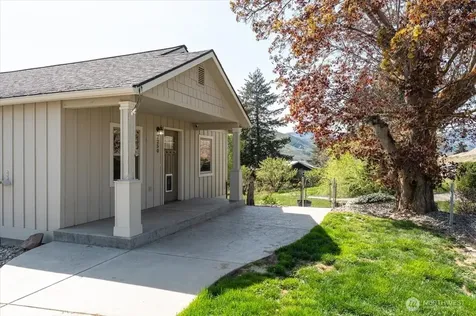 2250 8th Street SE East Wenatchee WA 98802