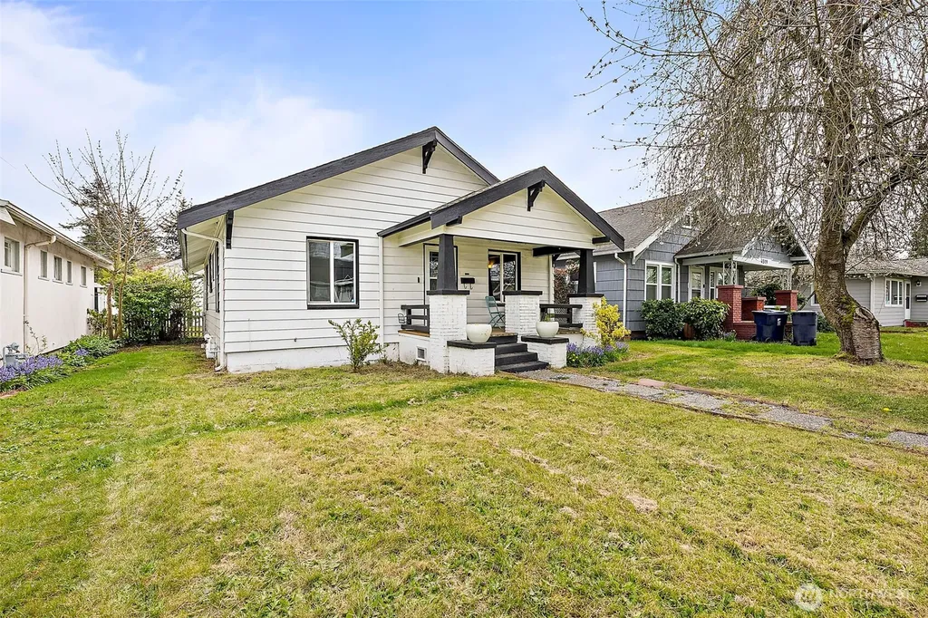 4515 Pacific Avenue Tacoma WA 98418