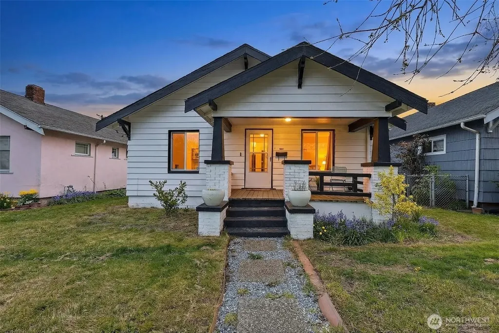 4515 Pacific Avenue Tacoma WA 98418