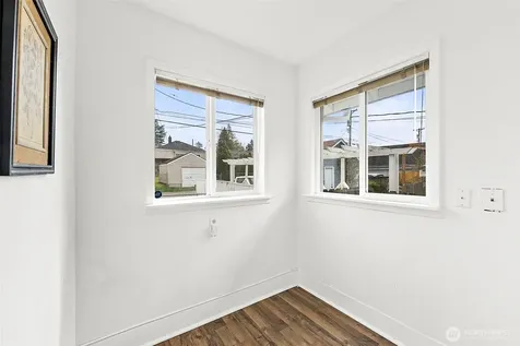 4515 Pacific Avenue Tacoma WA 98418