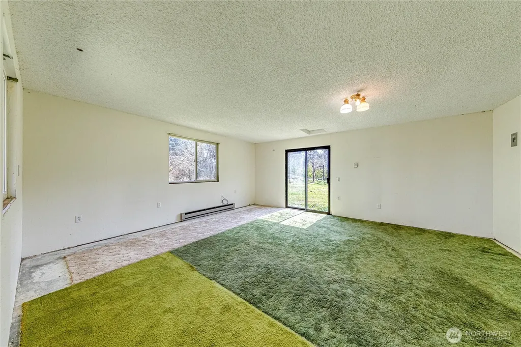 1316 Mount Pleasant Road Port Angeles WA 98362