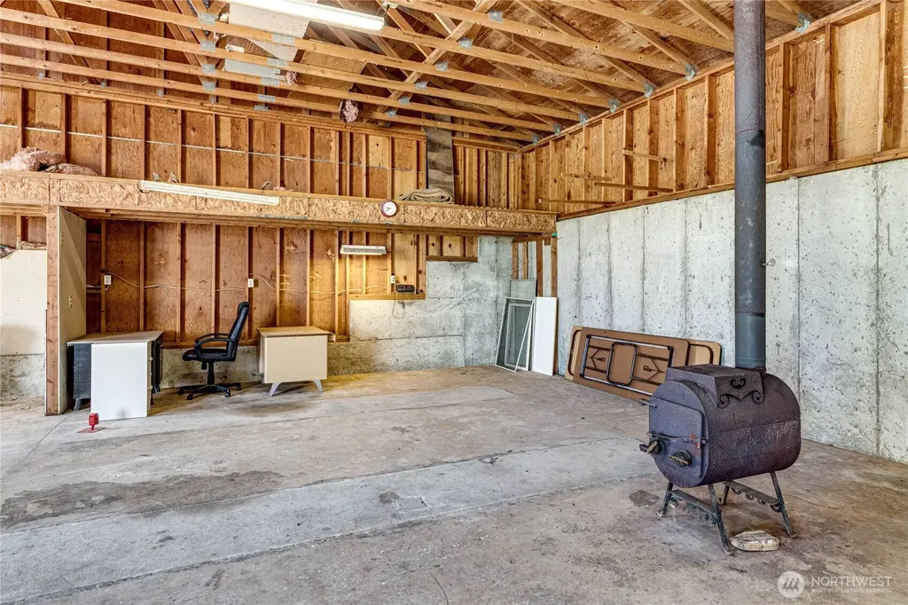 1316 Mount Pleasant Road Port Angeles WA 98362