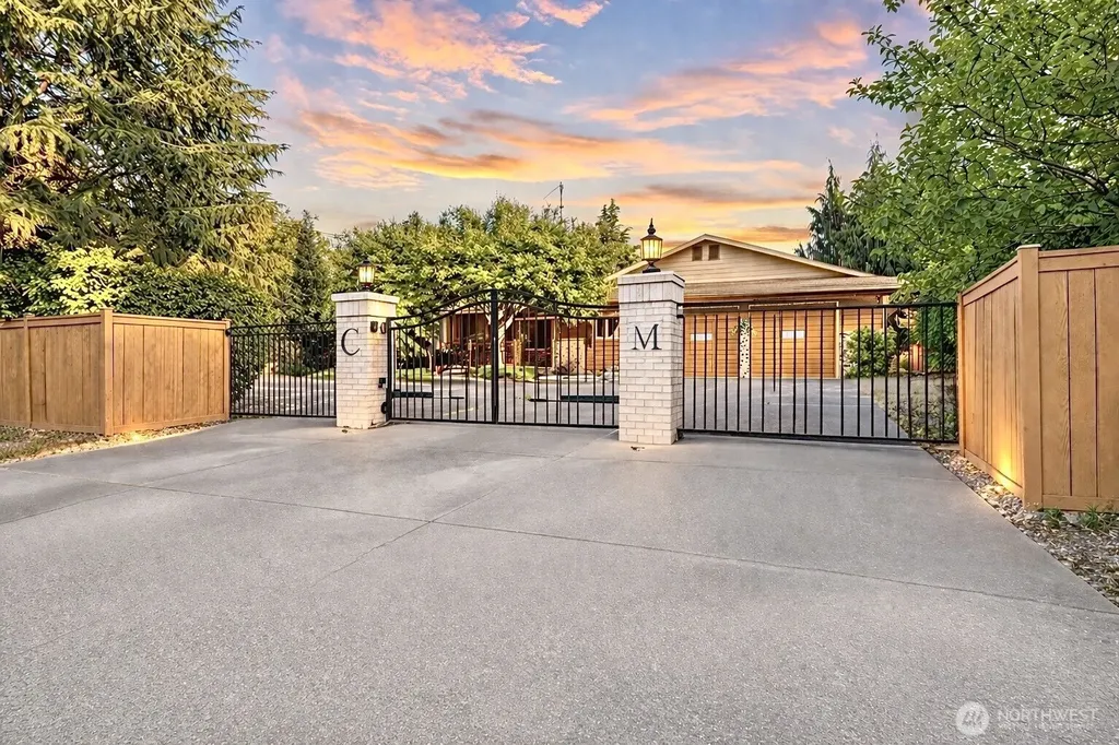 4029 Sanmar Drive NE Olympia WA 98506