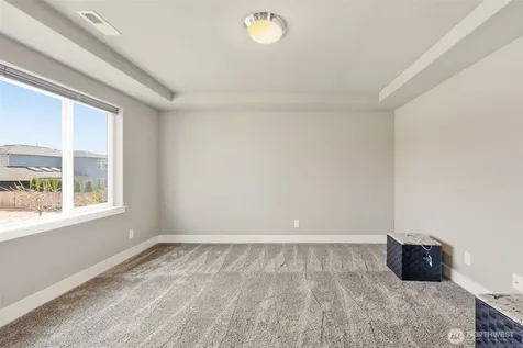 35703 20th Avenue SW Federal Way WA 98023