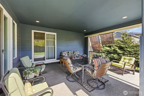 35703 20th Avenue SW Federal Way WA 98023