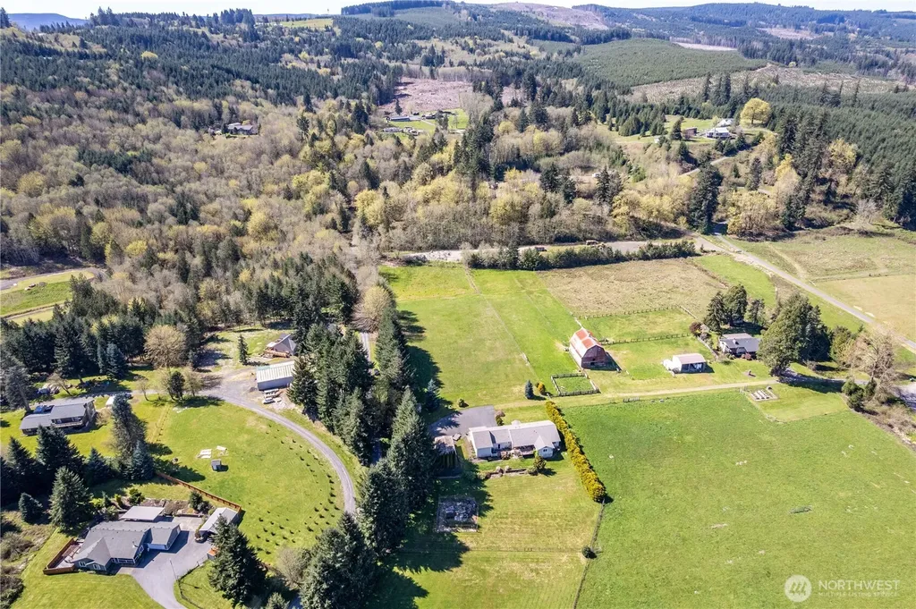 100 Magpie Drive Castle Rock WA 98611