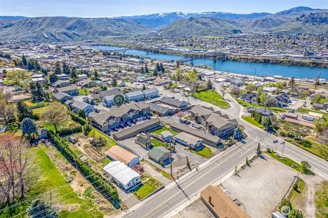 1051 N Baker Avenue East Wenatchee WA 98802