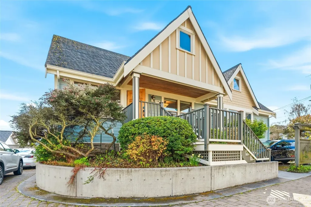 4414 Eastern Avenue N Seattle WA 98103