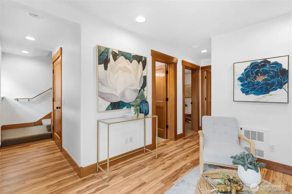 4414 Eastern Avenue N Seattle WA 98103